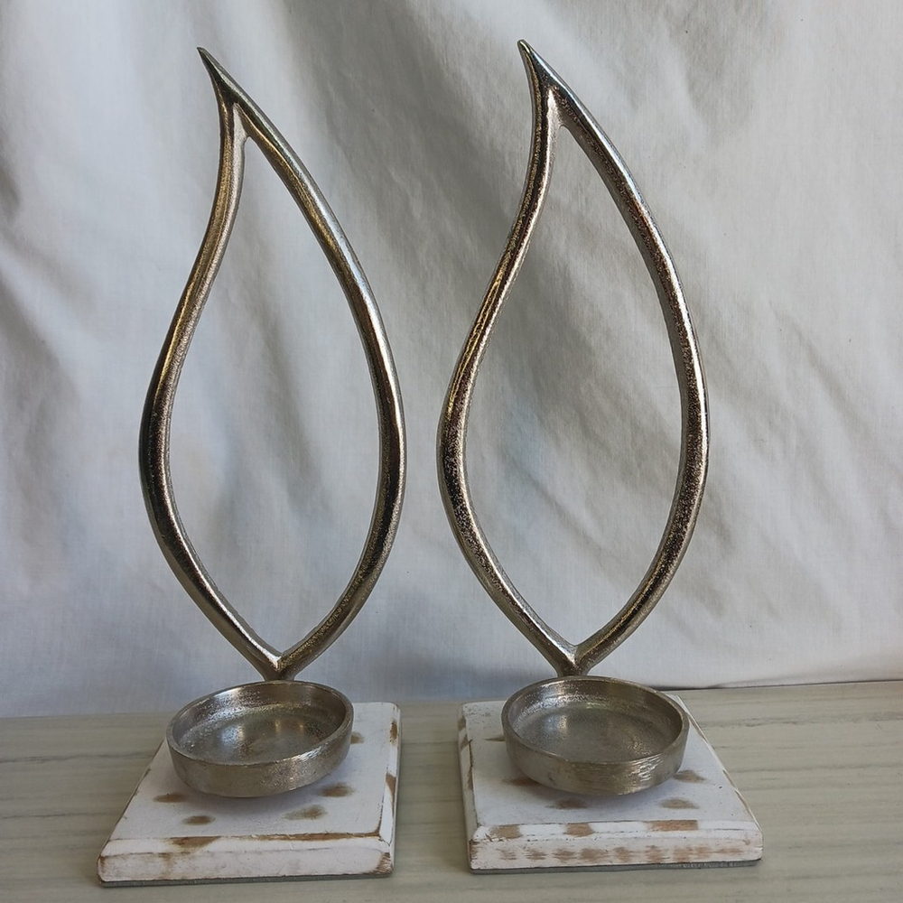 Old East Main Co Metal Wood Candle Holder Flame Shaped